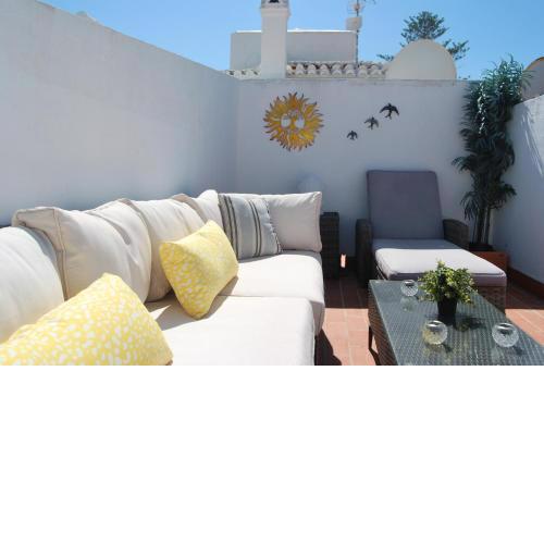 AP256 - Balcon Atico