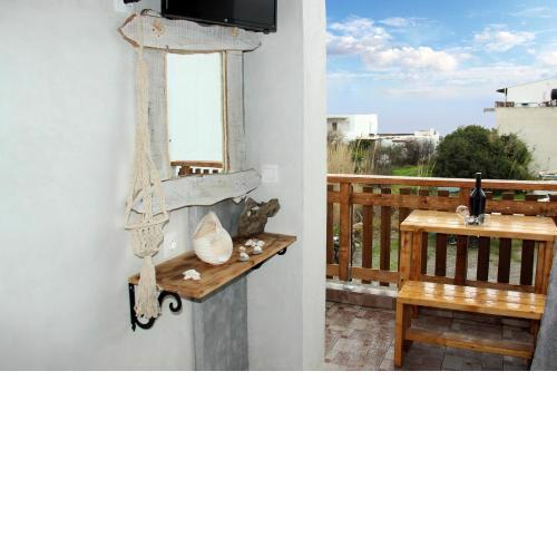 Christos studios and family apartments