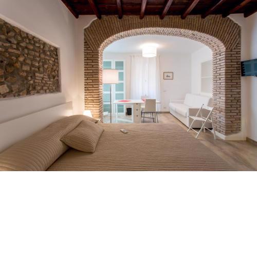 Domenichino Luxury Home
