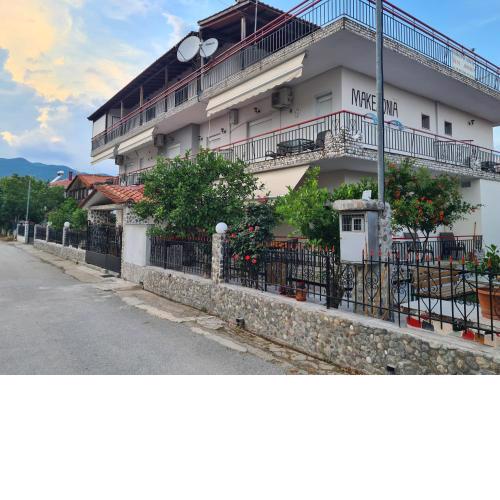 Elvetos Makedonia