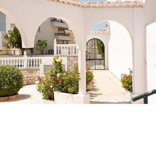 Hacienda HOUSE