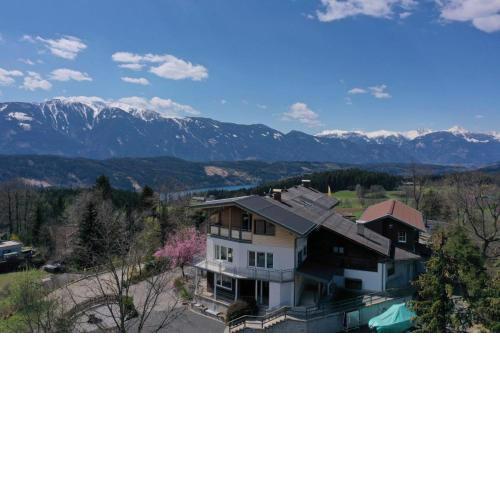 Haus am Hügel