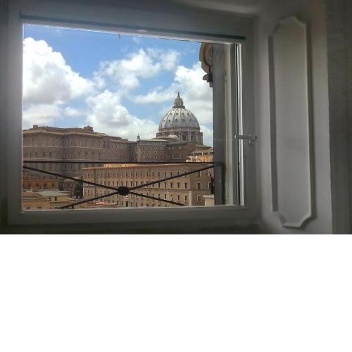 La Rosa del Vaticano Luxury Apartment