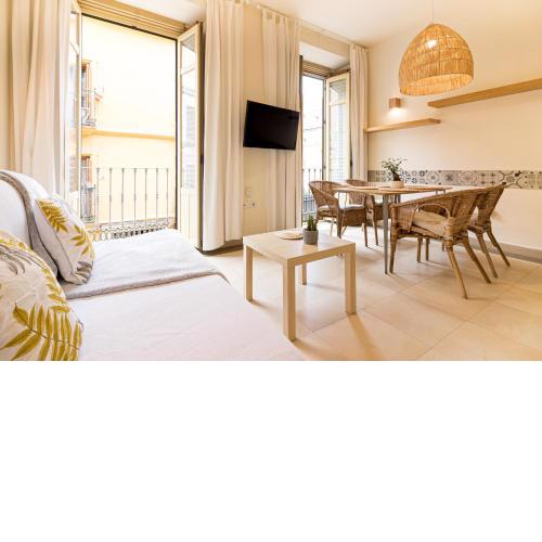 Malaga Center Flat La Victoria City Center