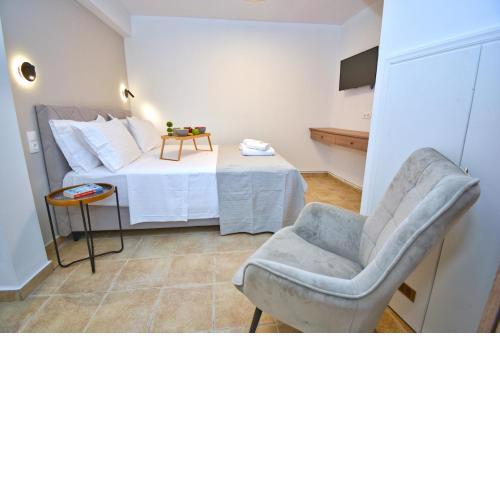 Mouragia Suites