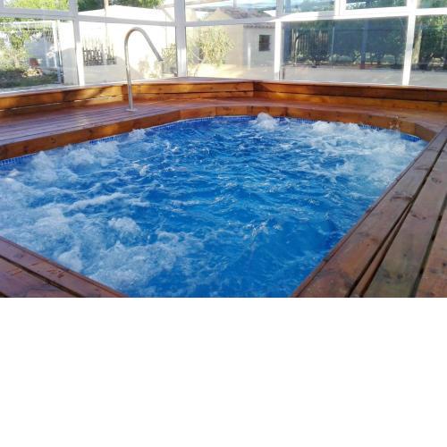One bedroom appartement with shared pool jacuzzi and furnished terrace at Noguericas