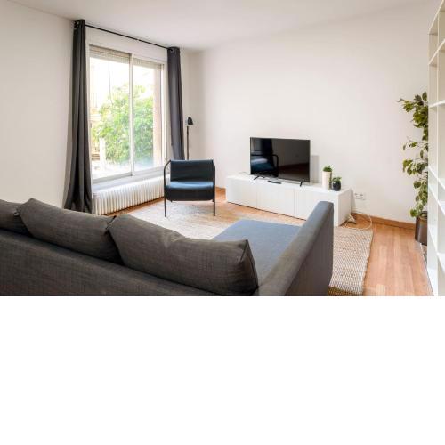 Plaza Urquinaona Central and comfortable 3BD