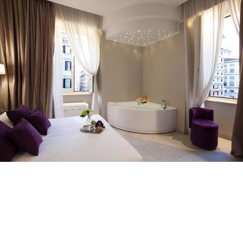 Roman Holidays Boutique