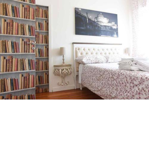 Romantic Flat near Metro Flaminio