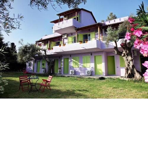 Summer House Louisa