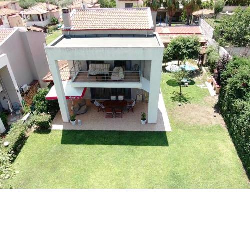 VILLA ATHINA